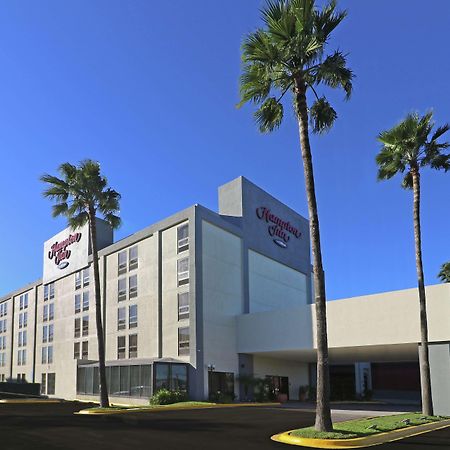 Hampton Inn Monterrey-Airport Аподака Экстерьер фото