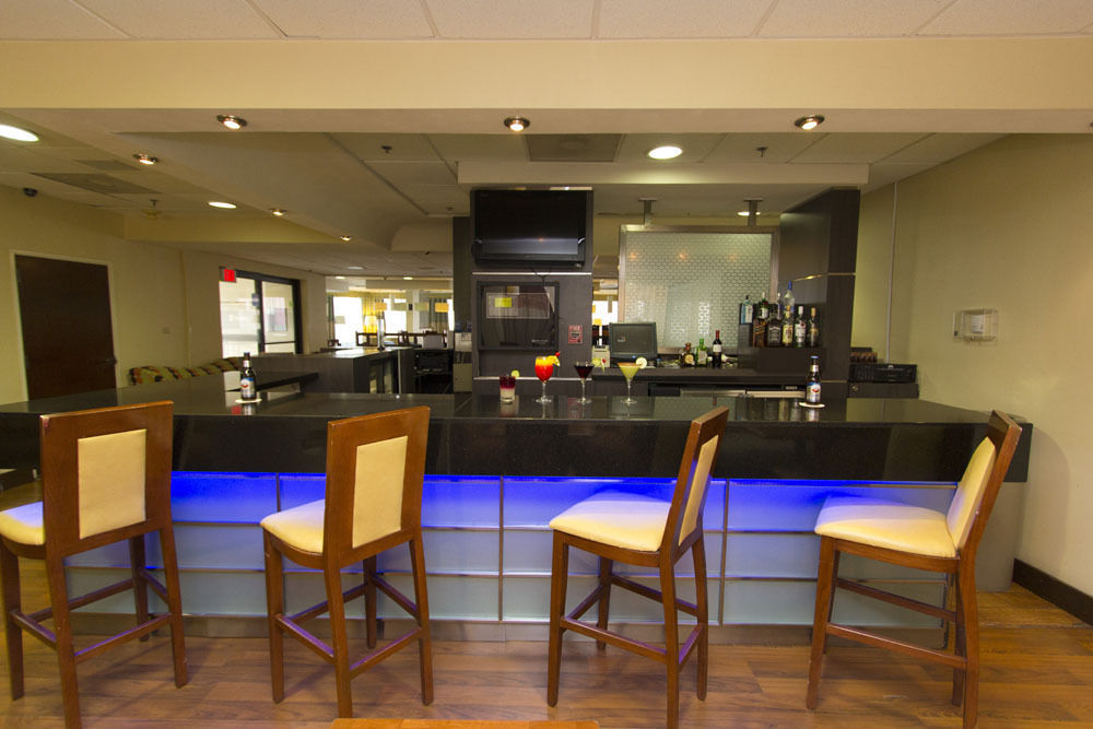 Hampton Inn Monterrey-Airport Аподака Экстерьер фото